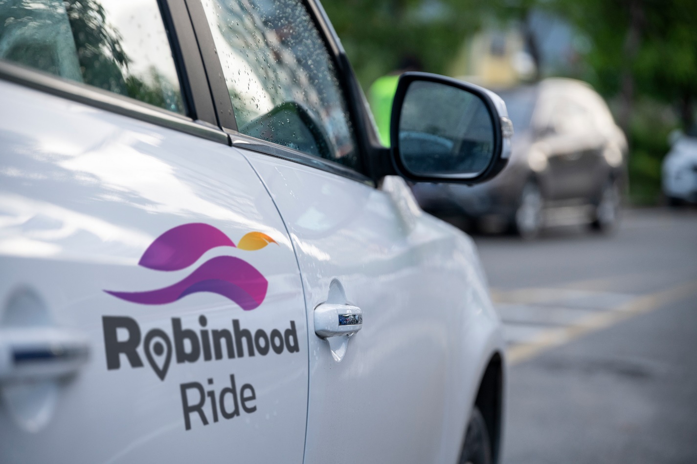 “Robinhood” เตรียมลุยธุรกิจ “แพลตฟอร์มเรียกรถ” เต็มสูบ หลังได้รับการรับรองจากกรมขนส่งฯ เป็นที่เรียบร้อย คาดสามารถเปิดให้บริการ “Robinhood Ride” ปลายปี 2565