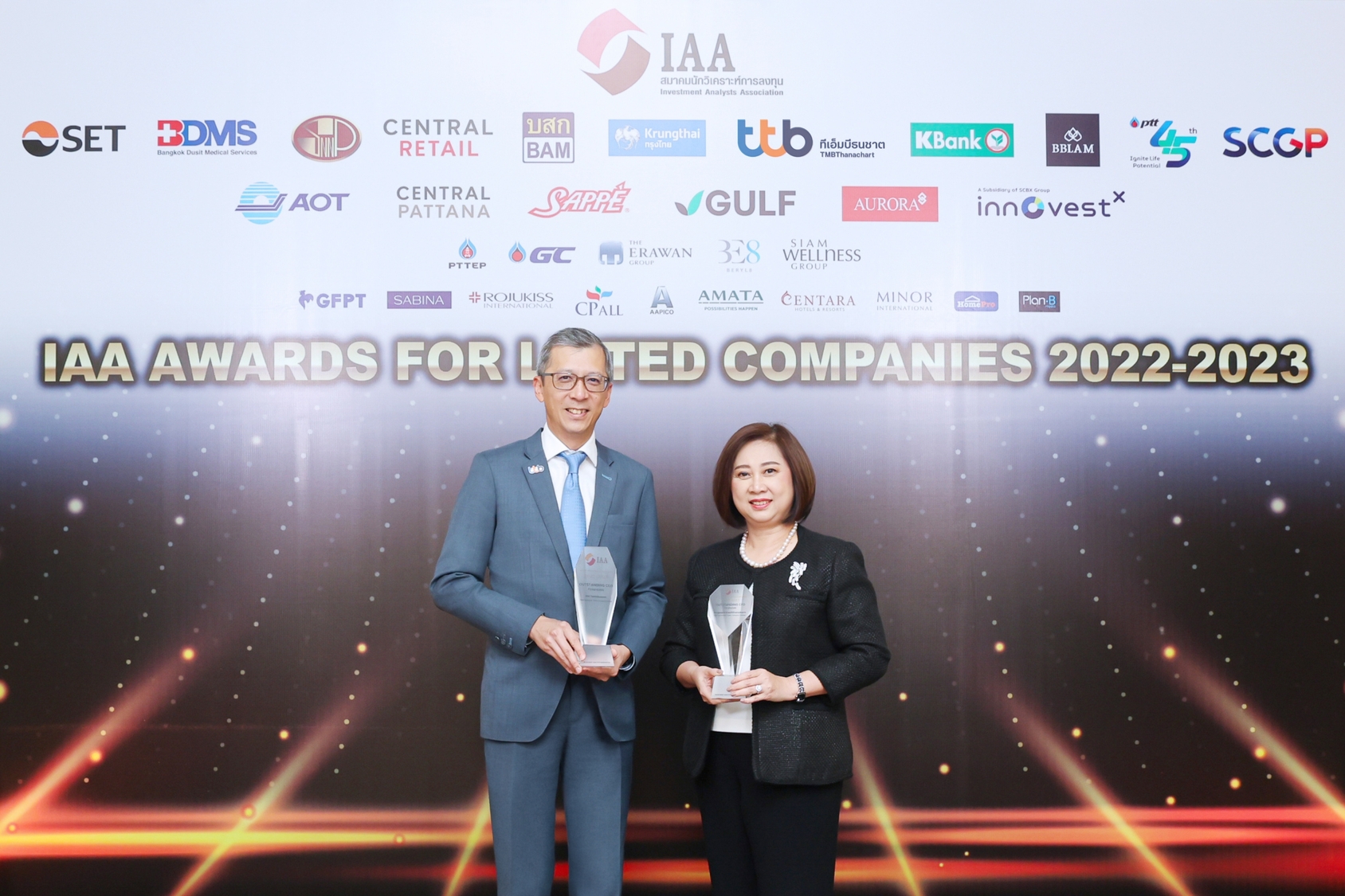 ทีเอ็มบีธนชาต คว้า 2 รางวัล จากเวที IAA Awards for Listed Companies 2022 – 2023 สะท้อนความเป็นเลิศของผู้บริหารในการนำพาองค์กรเติบโตอย่างยั่งยืน