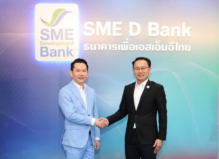 ครั้งแรกความร่วมมือ SME D Bank x THTI ปูพรมแดงพาเอสเอ็มอีแฟชั่นไลฟ์สไตล์ถึงแหล่งทุน หนุนยกระดับด้วยนวัตกรรมผสานดีไซน์ สร้าง Soft Power ปลุกกระแส Made in Thailand บนเวทีโลก